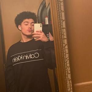 Meet your Posher, Javi